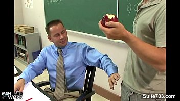 Sinful Gay Teacher Gets Nailed By Gay Student In Classroom free video