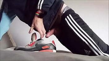Adidasfun1 Fucked Airmax Wanking On It In Adidas Pants And Nike Tn free video