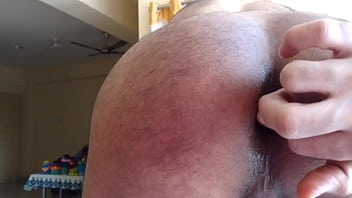 A Guy Decided To Go All The Way And Stick A Carrot In His Butt Hole free video
